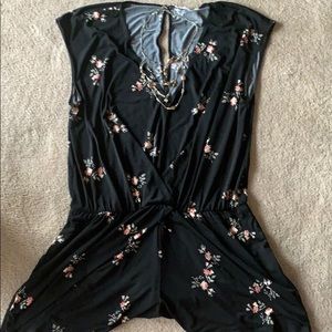 Bcbg floral romper